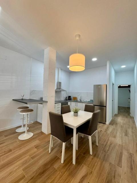 Apartamento Jardin Del Mar Малага Экстерьер фото
